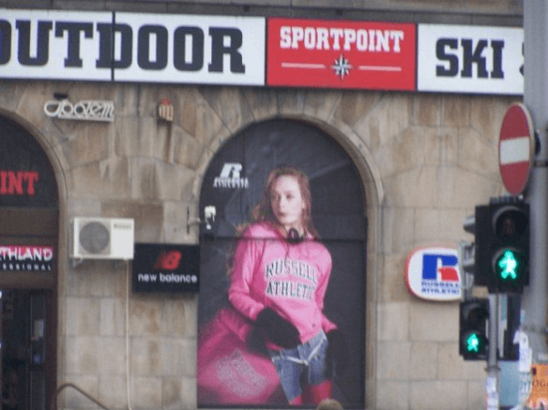 ożarów mazowiecki witryna reklamowa